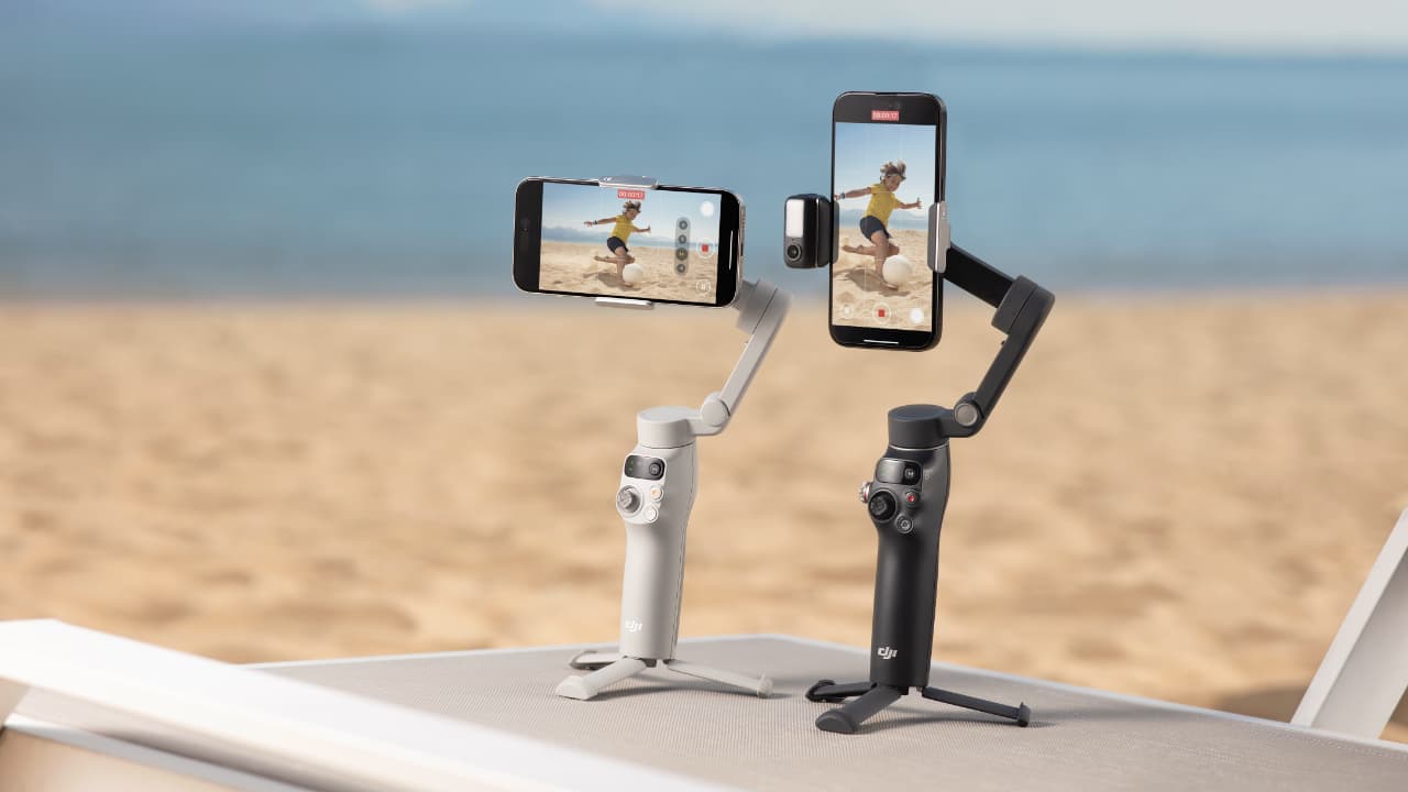The new Osmo Mobile 7 on the left, with the 7P on the right